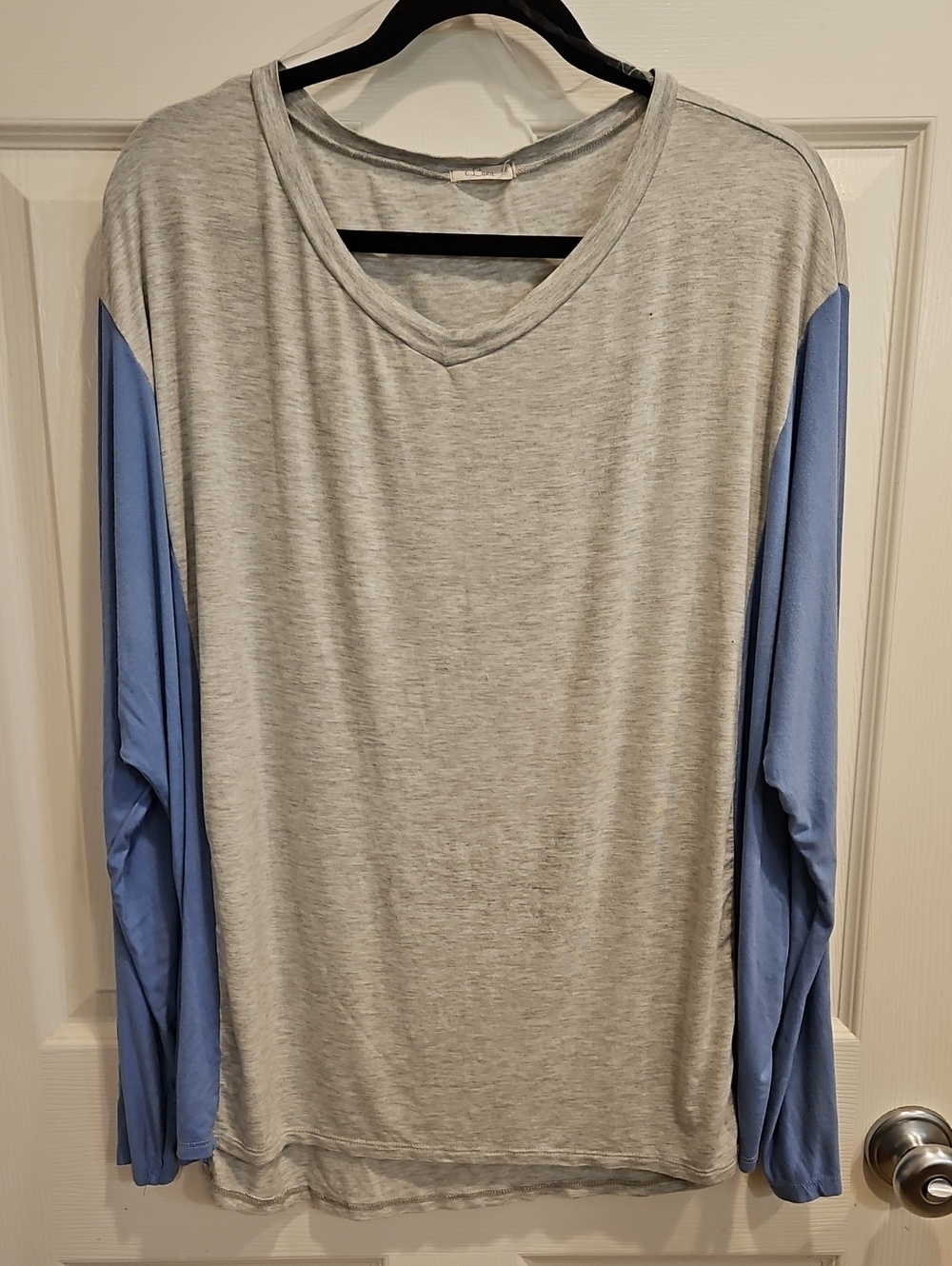 Womens Gray And Light Blue Top